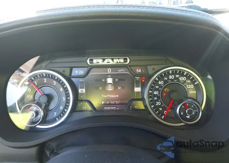 2021 Ram 1500 Laramie 4X2 5'7 Box from USA, damaged, VIN 1C6RREJT8MN502841